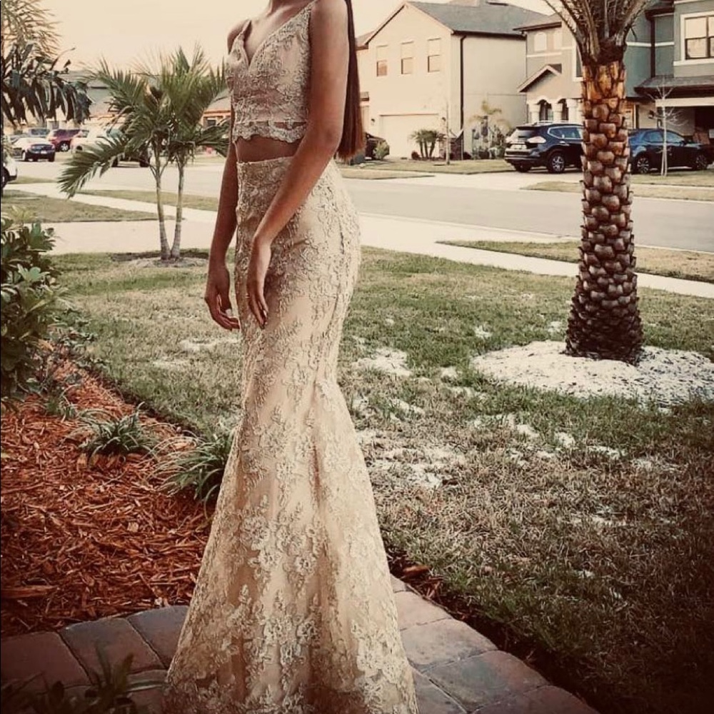 Beautiful Gown.size 0
